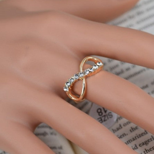 Fashion Jewelry 8 Infinity with Crystal Rings Charm Women