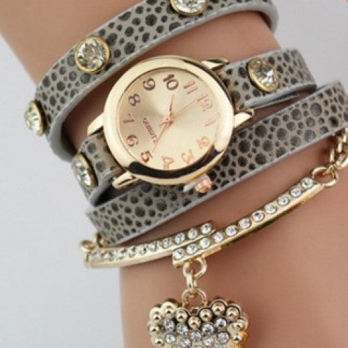 Luxury Heart Pendant Bracelet Wristwatches Women